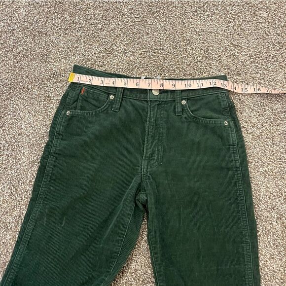 Aritzia Sunday Best Zola Mom Corduroy Pants in Scarab Green Size 00 - Picture 14 of 15